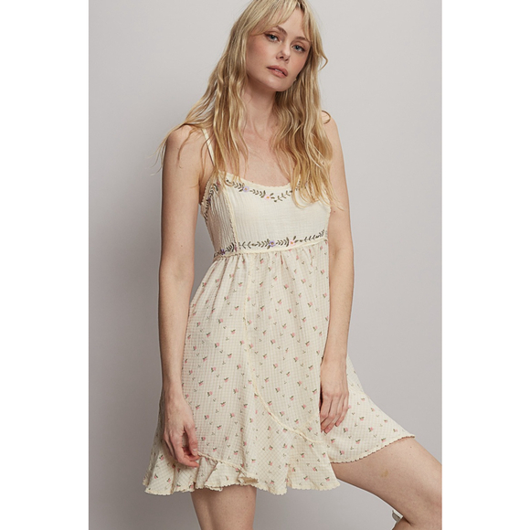 POL Dresses & Skirts - POL Ruffled Hem Floral Print Cami Mini Dress